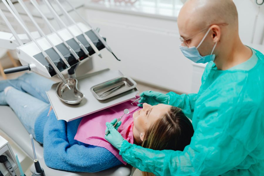Implantat bei Osteoporose: Welche Fragen vorab wichtig sind