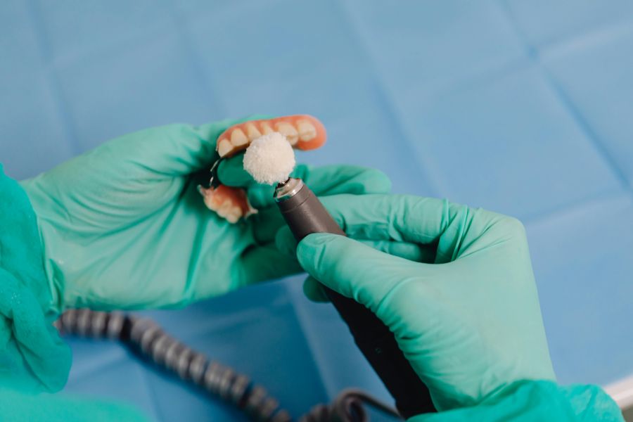 Implantat bei Parodontose: Wann ist es möglich?